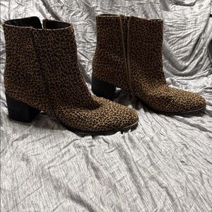 SOUL Naturalizer Leopard Print Ankle Booties